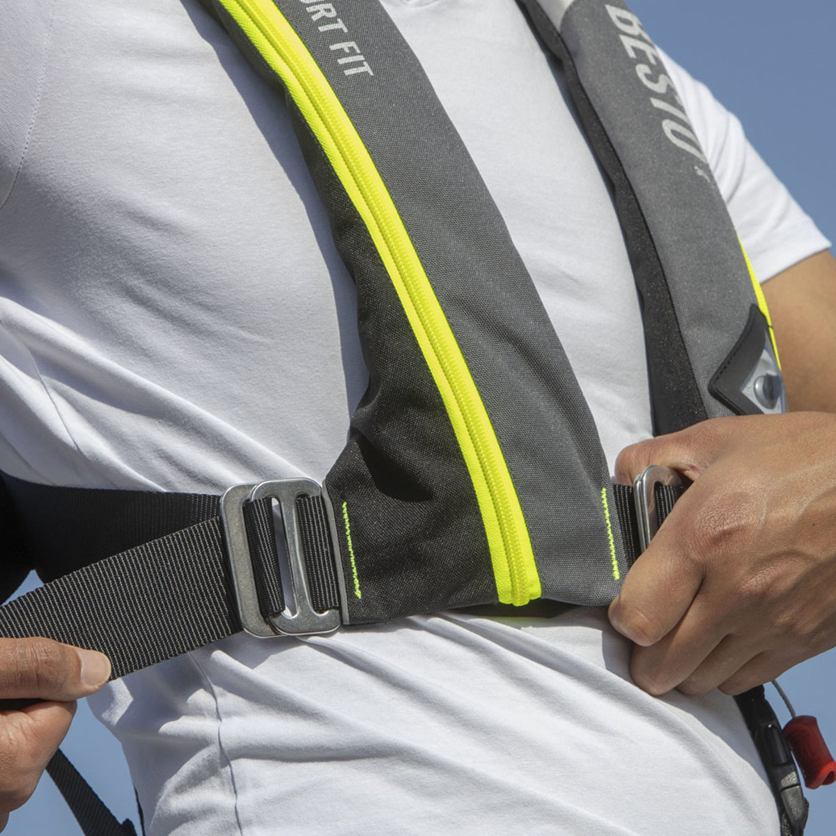 Besto Comfort Fit Pro gilet de sauvetage automatique 220N anthracite/jaune avec 3