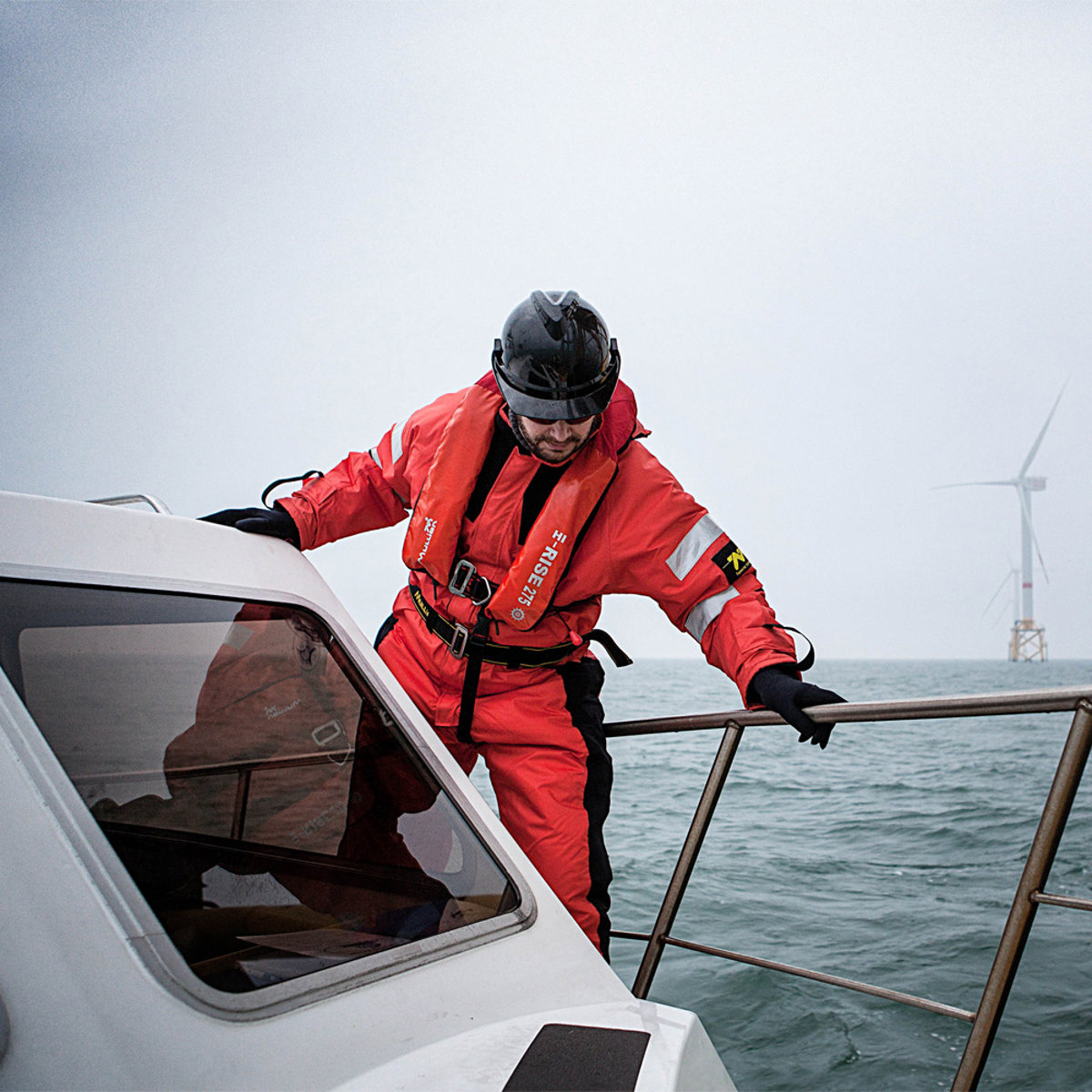 Mullion Hi-Rise Wipe Clean + Sprayhood gilet de sauvetage 275N SOLAS - HR 5