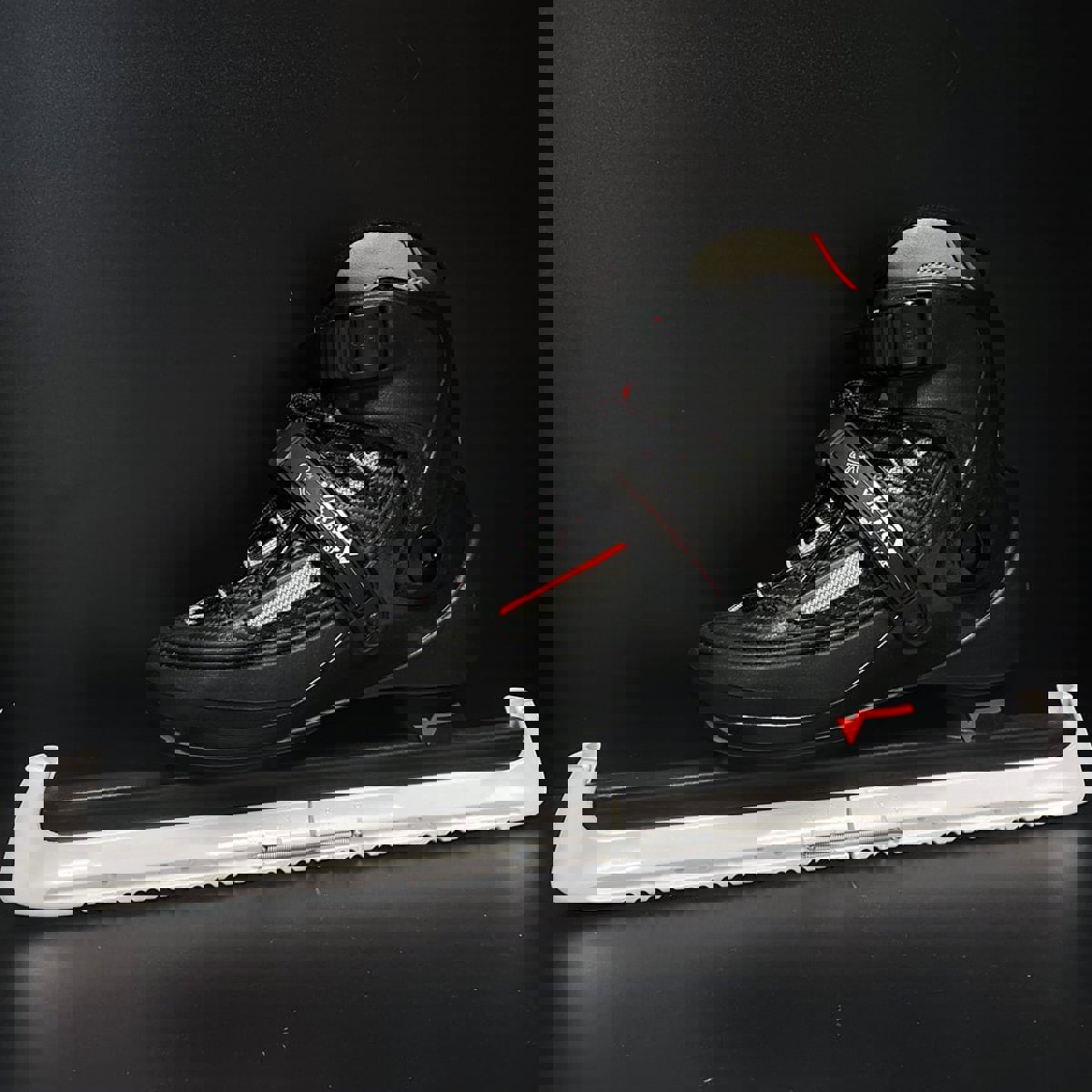 twin hoes noren schaatsbeschermers wit