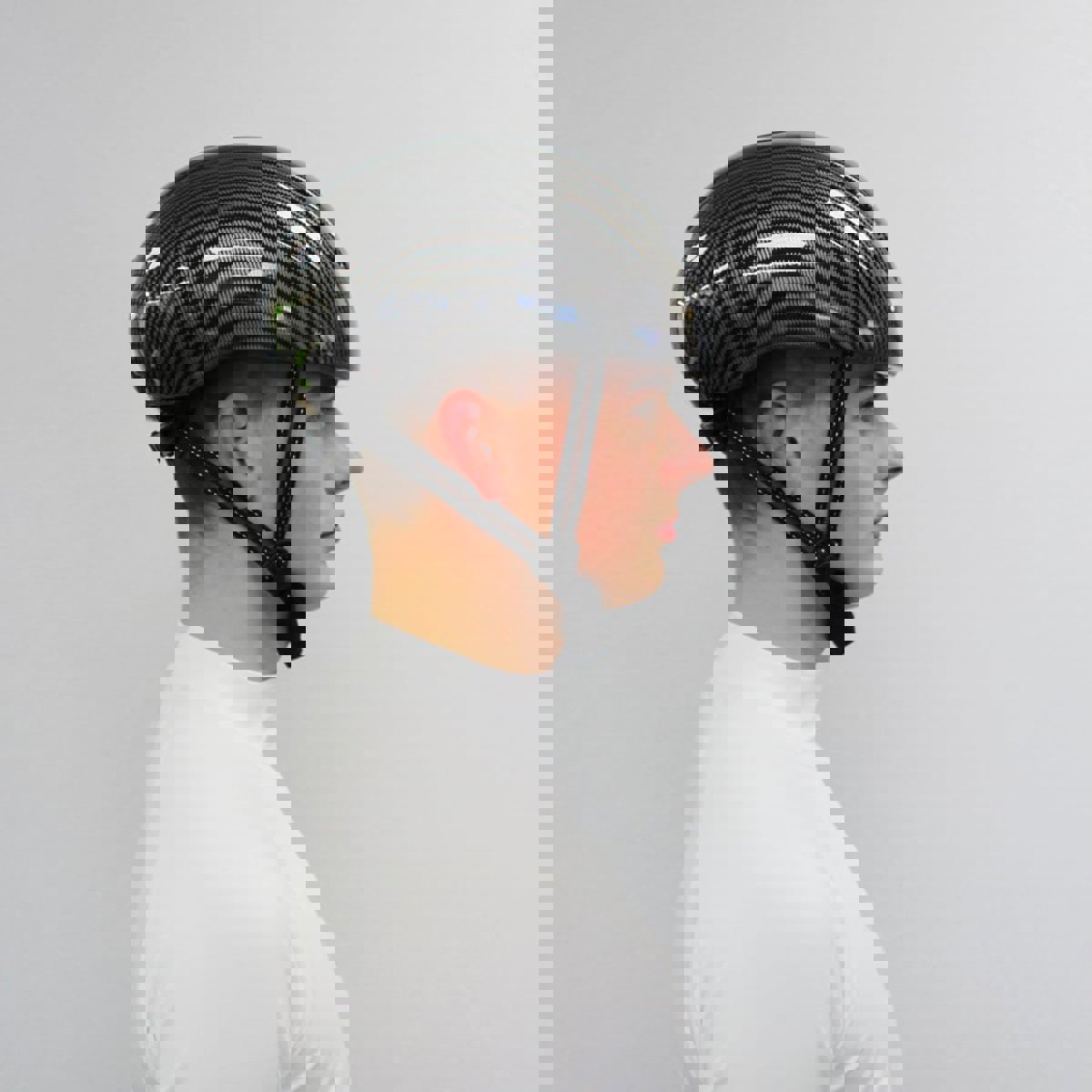 Zandstra schaatshelm ving carbon zwart 4