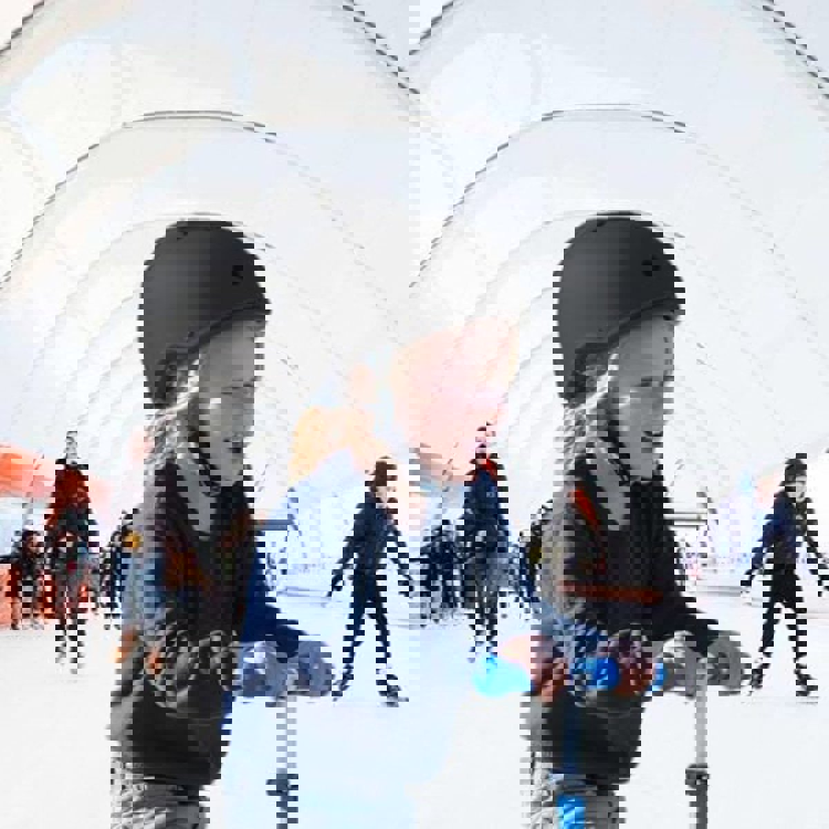 Globber verstellbarer Schlittschuhhelm für Kinder Schwarz 2