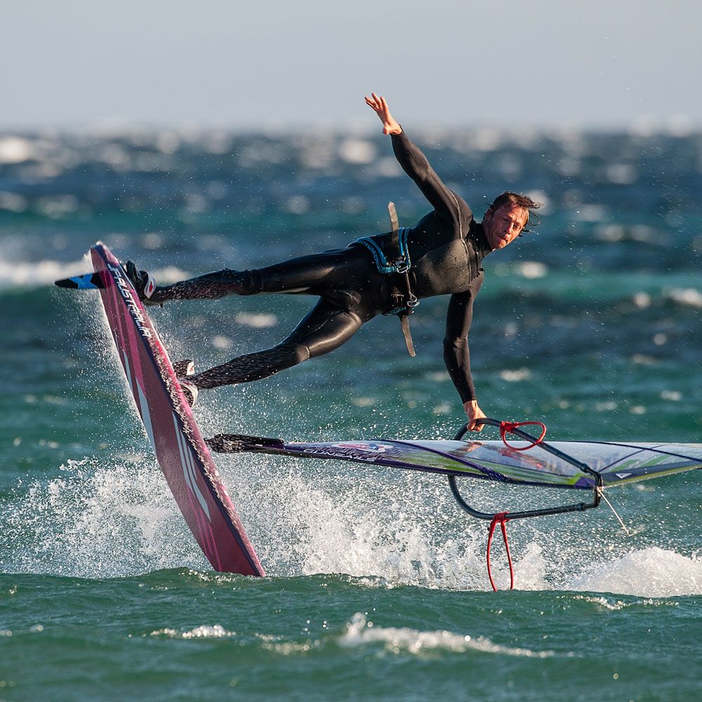 Oneill Mutant Legend  fullsuit 5/4 borstrits zwart met hood 8