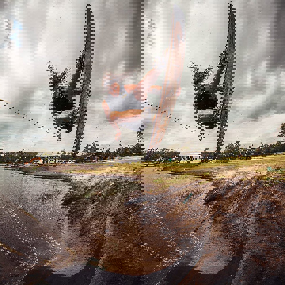 Follow Division Impact Shield zwart 6