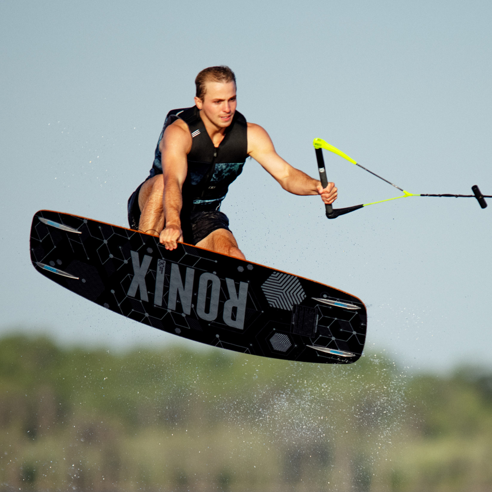 Ronix Parks Wakeboard-Set 150 cm mit Parks Bindungen 4