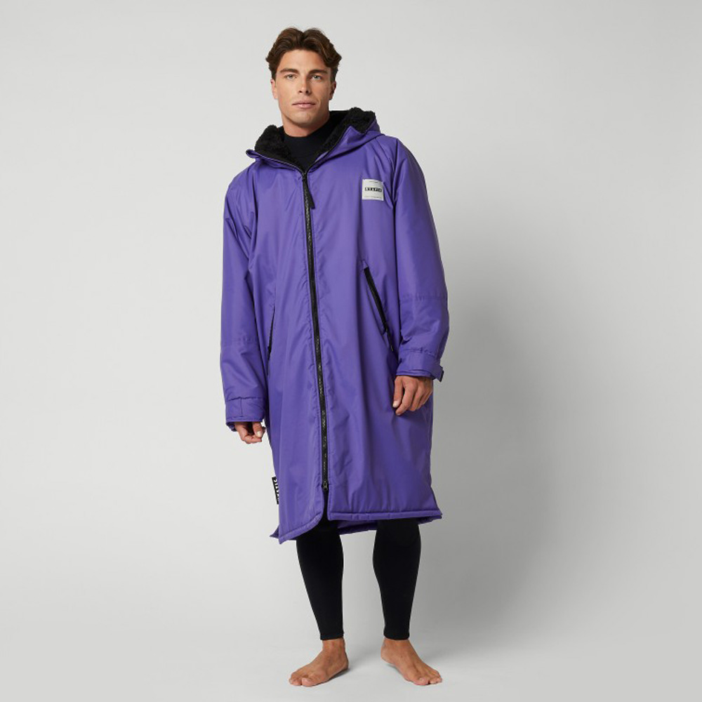 Mystic Entdecke den lila Poncho 3