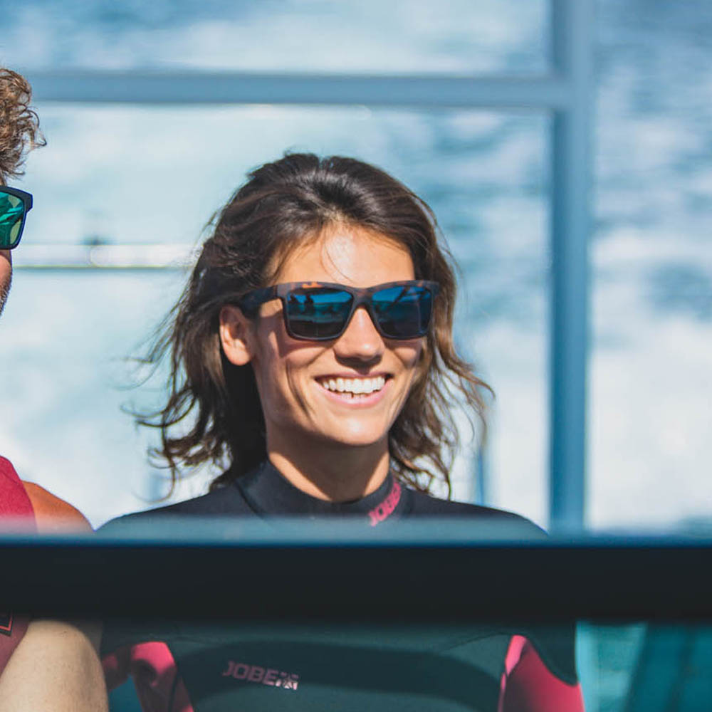 Jobe Schwimmende Sonnenbrille in Braun-Grau 3