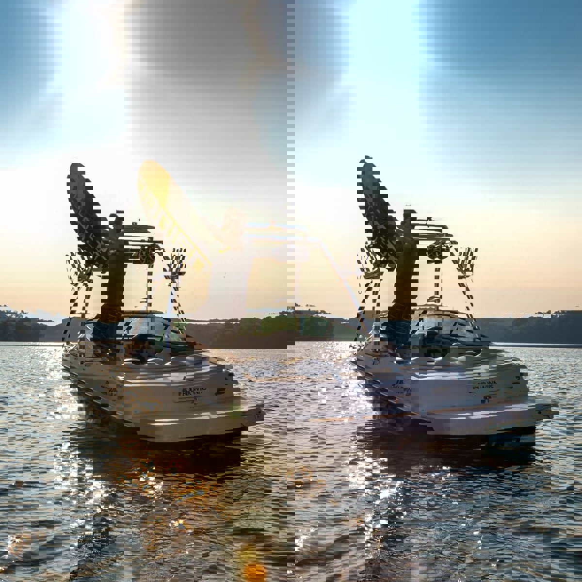 Monster MT1 Wakeboardturm poliert 20