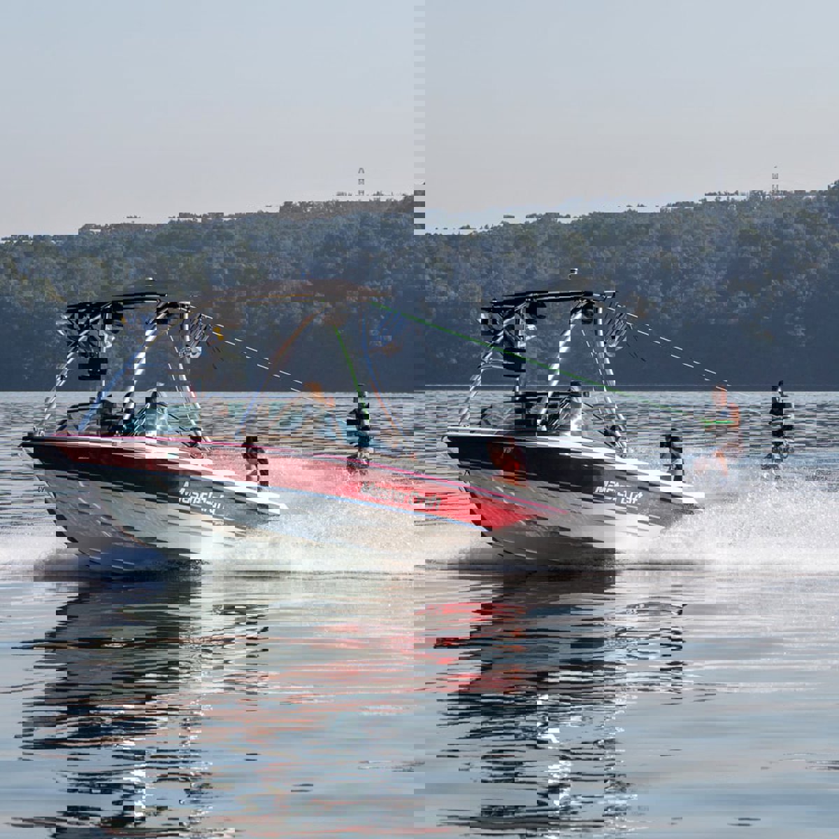 Monster MT2 Wakeboard Turm poliert 8