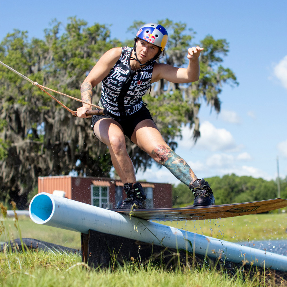 Follow Primary Heights Damen Impact Shield Print 4