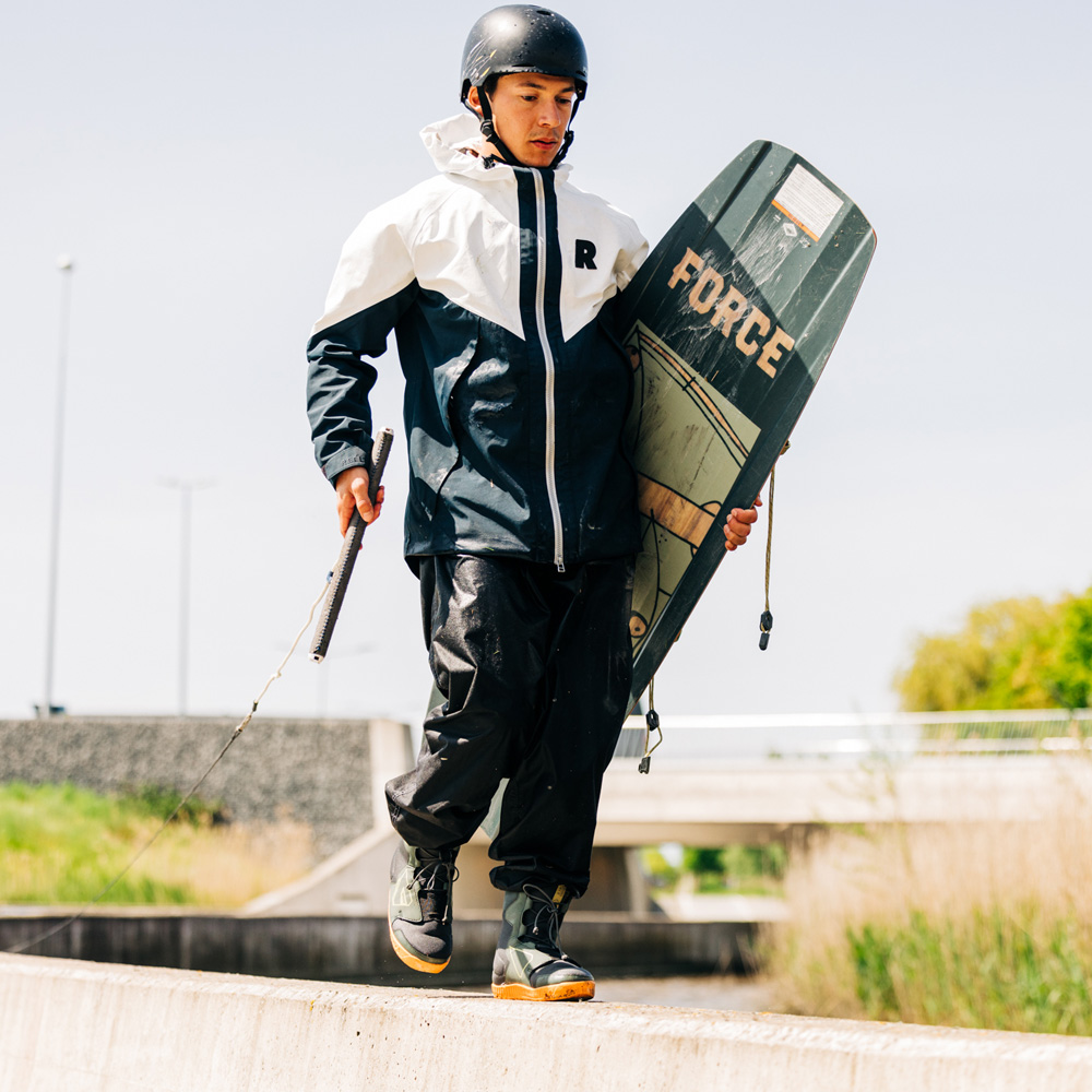 Liquid Force Peak Wakeboard 146 cm 4