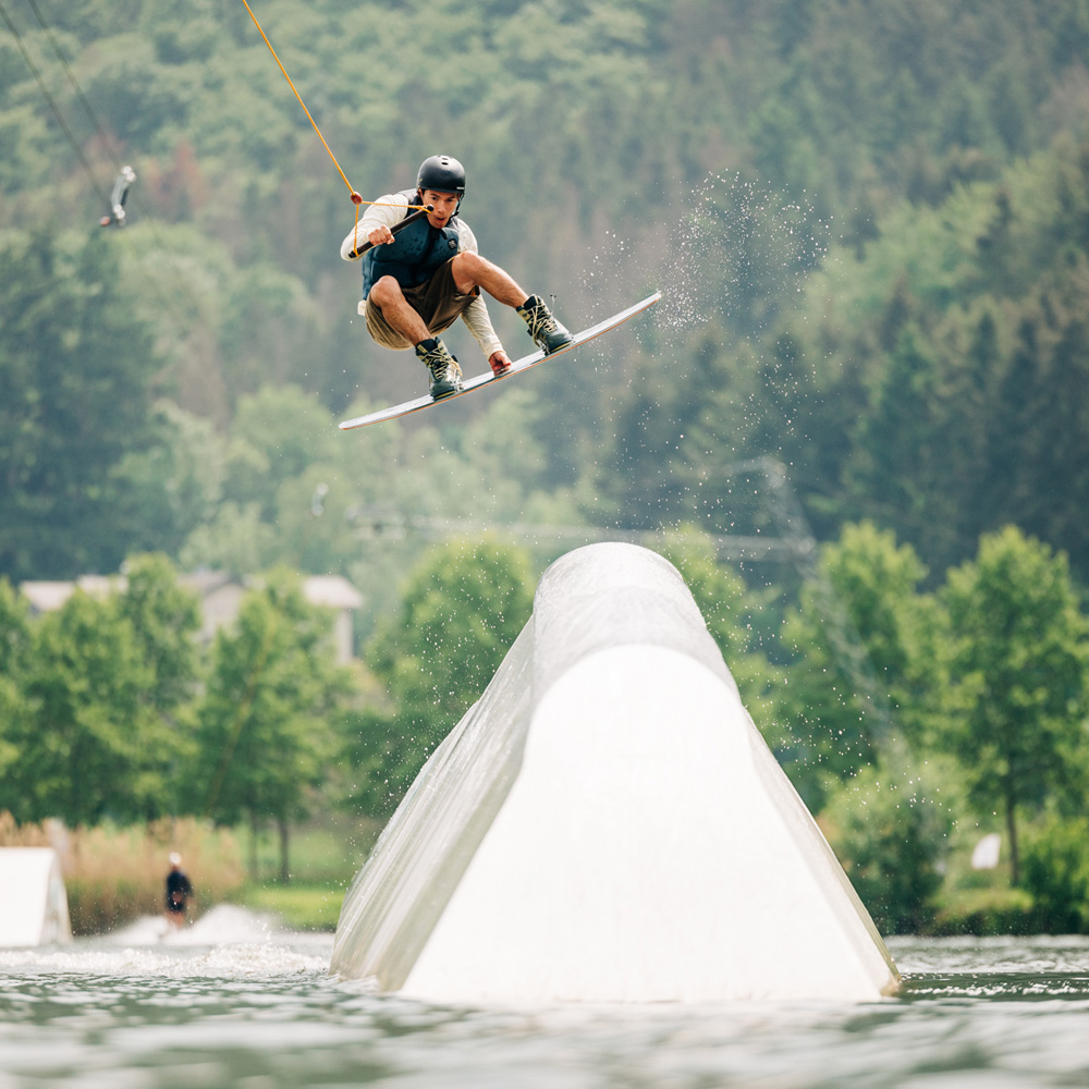 Liquid Force Peak Wakeboard 146 cm 5