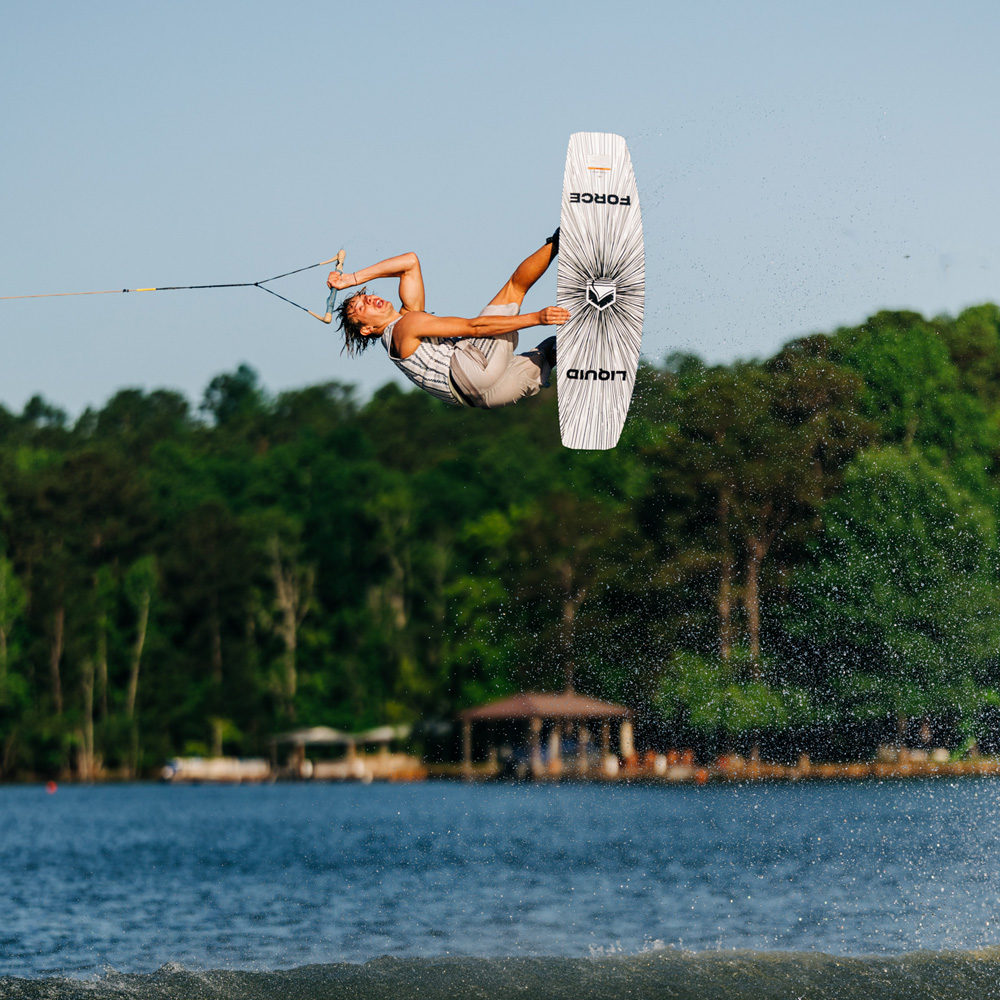 Liquid Force Unity Aero Wakeboard 143 cm 4