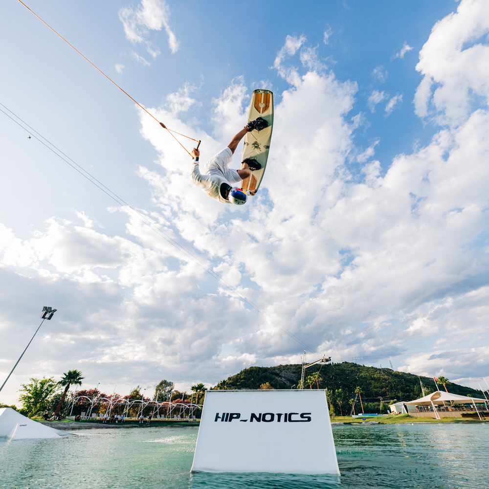 Liquid Force Peak Wakeboard 141 cm 4