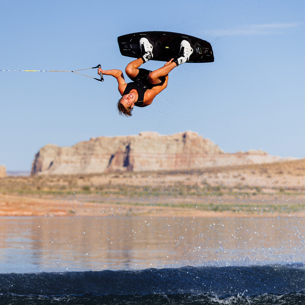 Liquid Force Unity Aero Wakeboard 143 cm 8