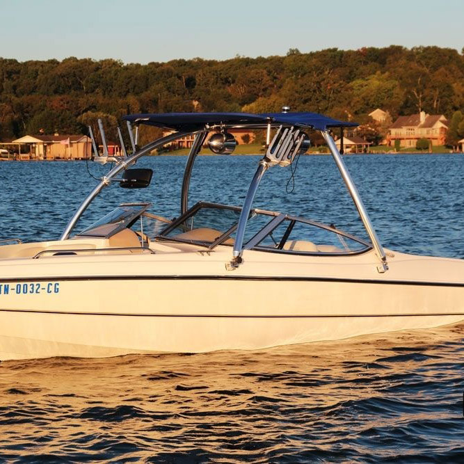 Monster MT1 über die Top-Bimini blau 3