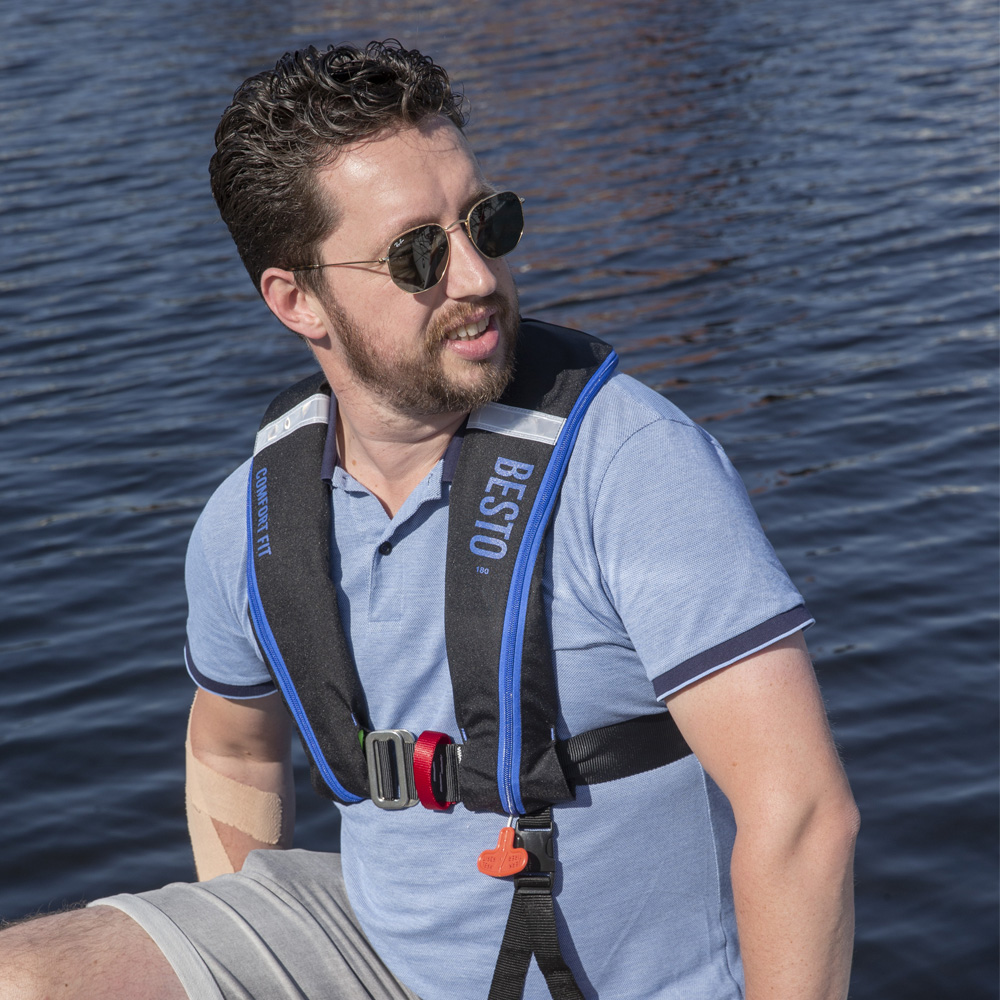 Besto Gilet de sauvetage automatique Comfort fit 180N mh noir/bleu 4