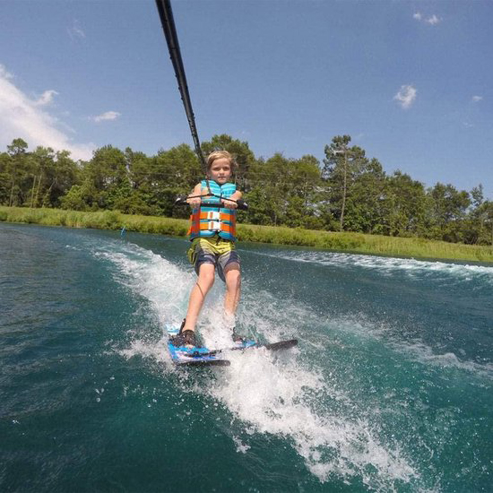 Cadet skis nautiques enfant