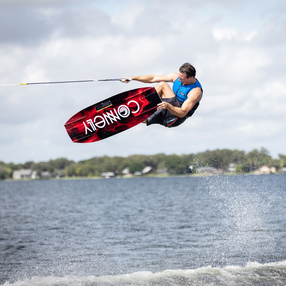 Connelly Blaze ensemble de wakeboard 141 cm avec chausses Optima 4