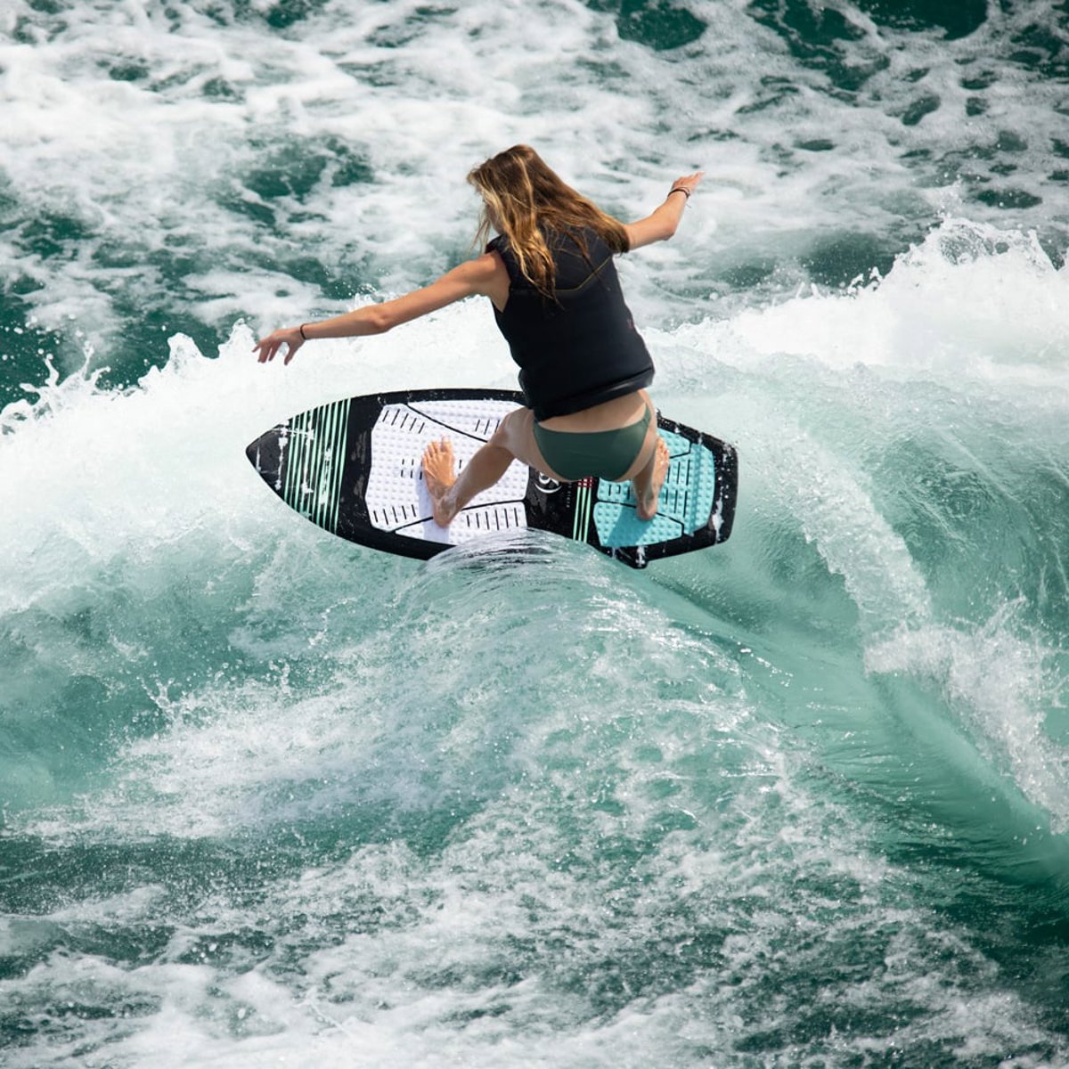 Ronix Hybrid Sea Captain Koal Surface 4.7 wakesurfer femme 12
