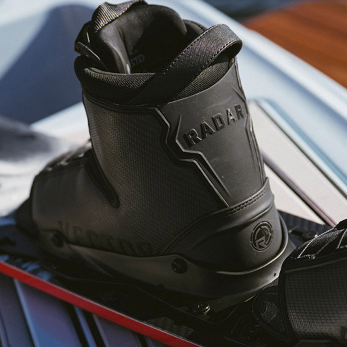 Radar Carbitex Vector BOA chausse de ski slalom arrière feather frame 5