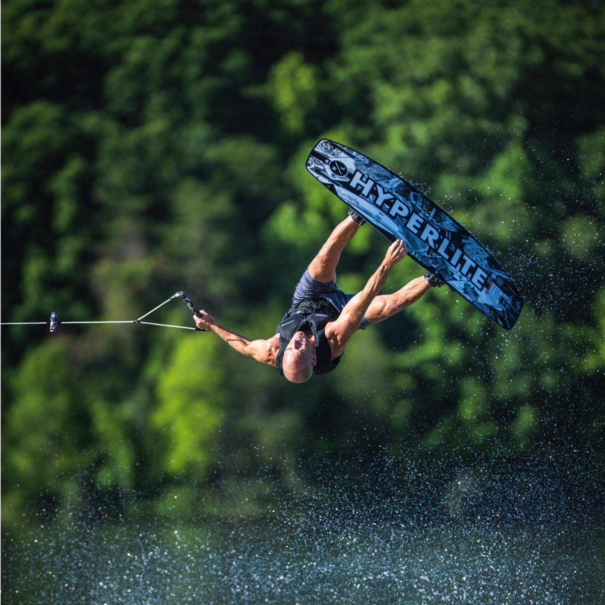 Hyperlite Murray wakeboard 134 cm avec chausses Team Formula 15