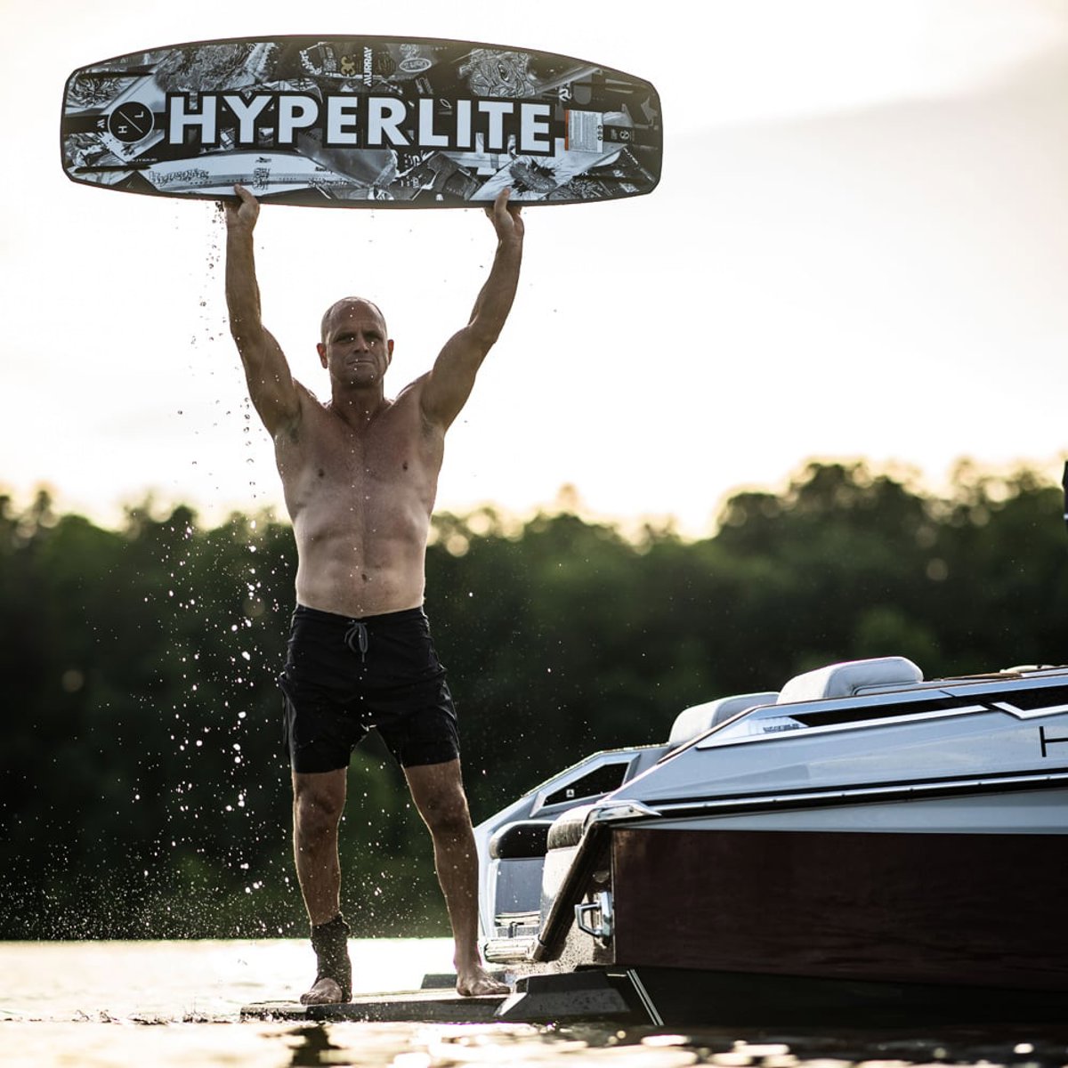 Hyperlite Murray wakeboard 150 cm avec chausses Team OT 17