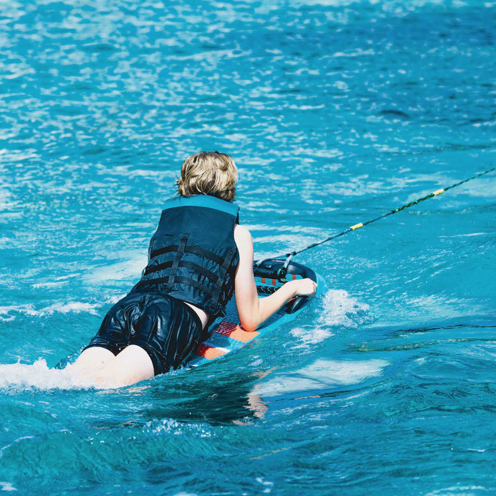 Omnia planche multi positions ensemble moteur in-bord