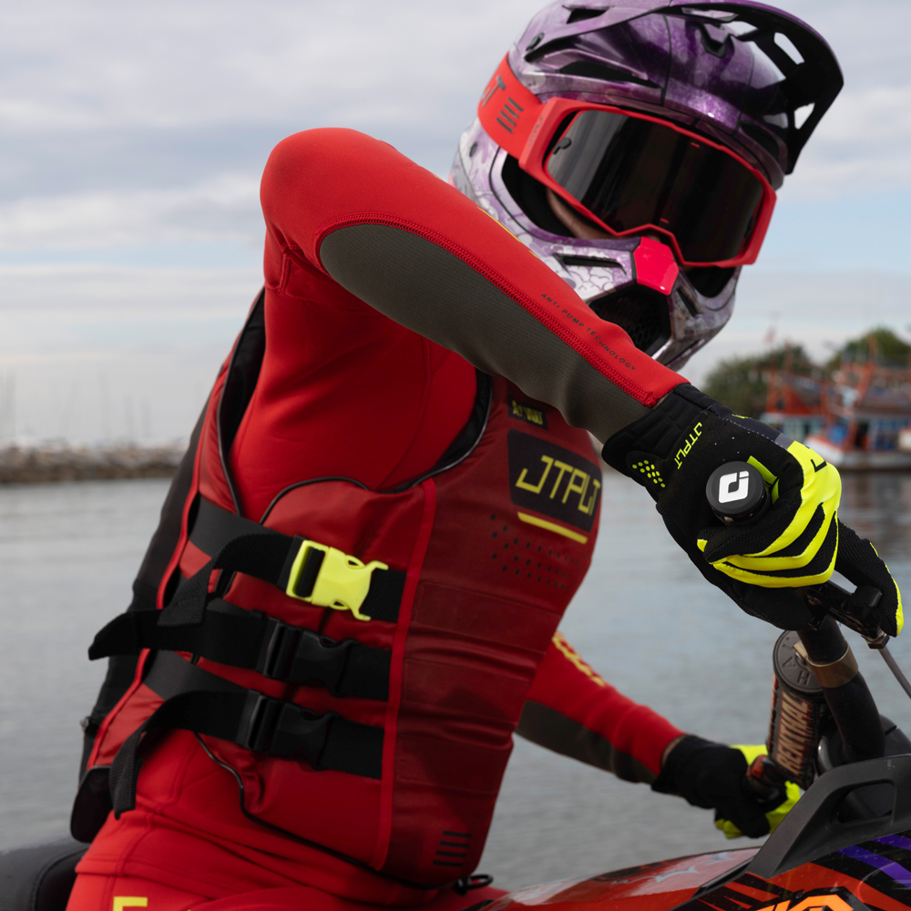 Jetpilot Vault long john combinaison et veste rouges 7
