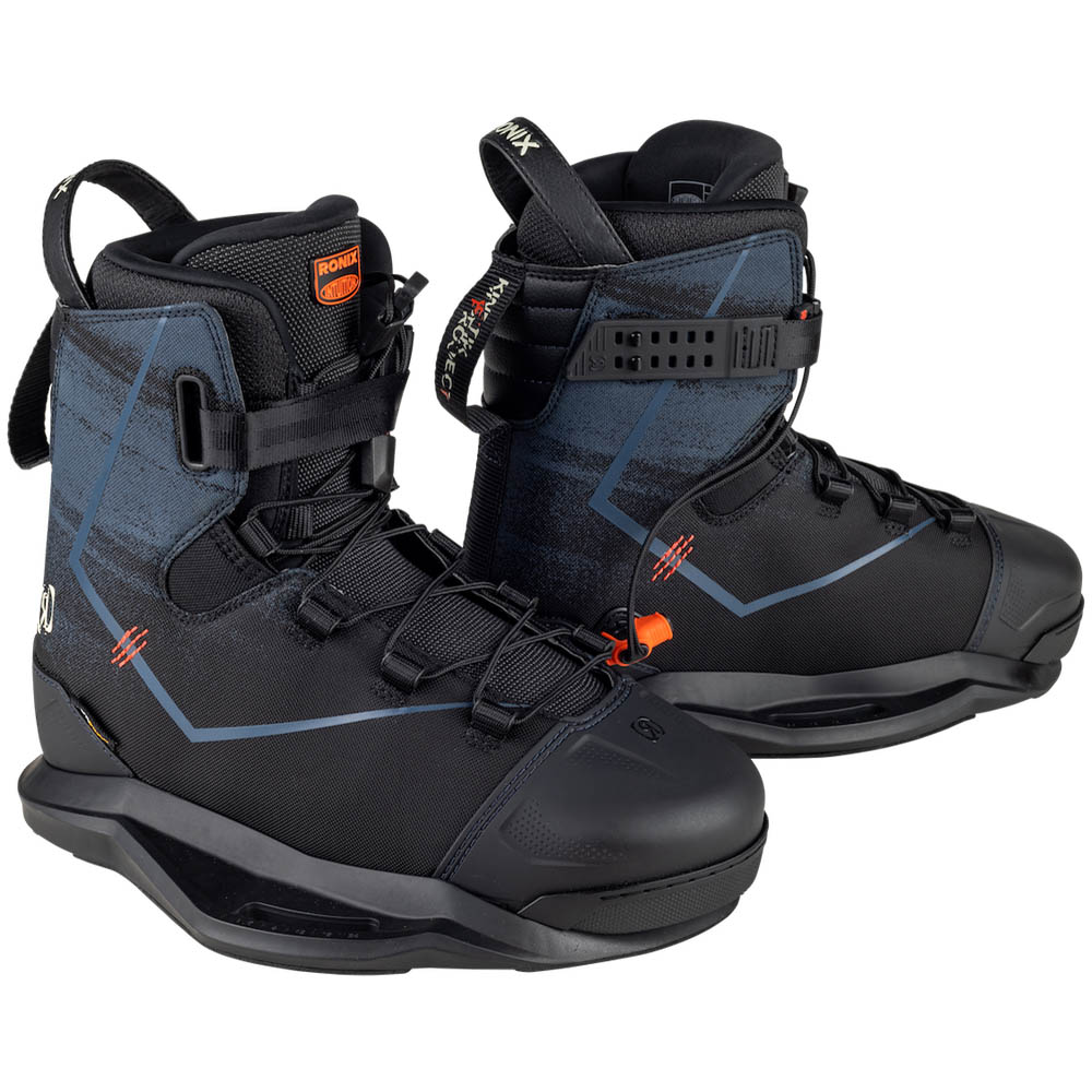 Ronix Kinetik 156 cm ensemble de wakeboard avec chausses Kinetik project exp 6