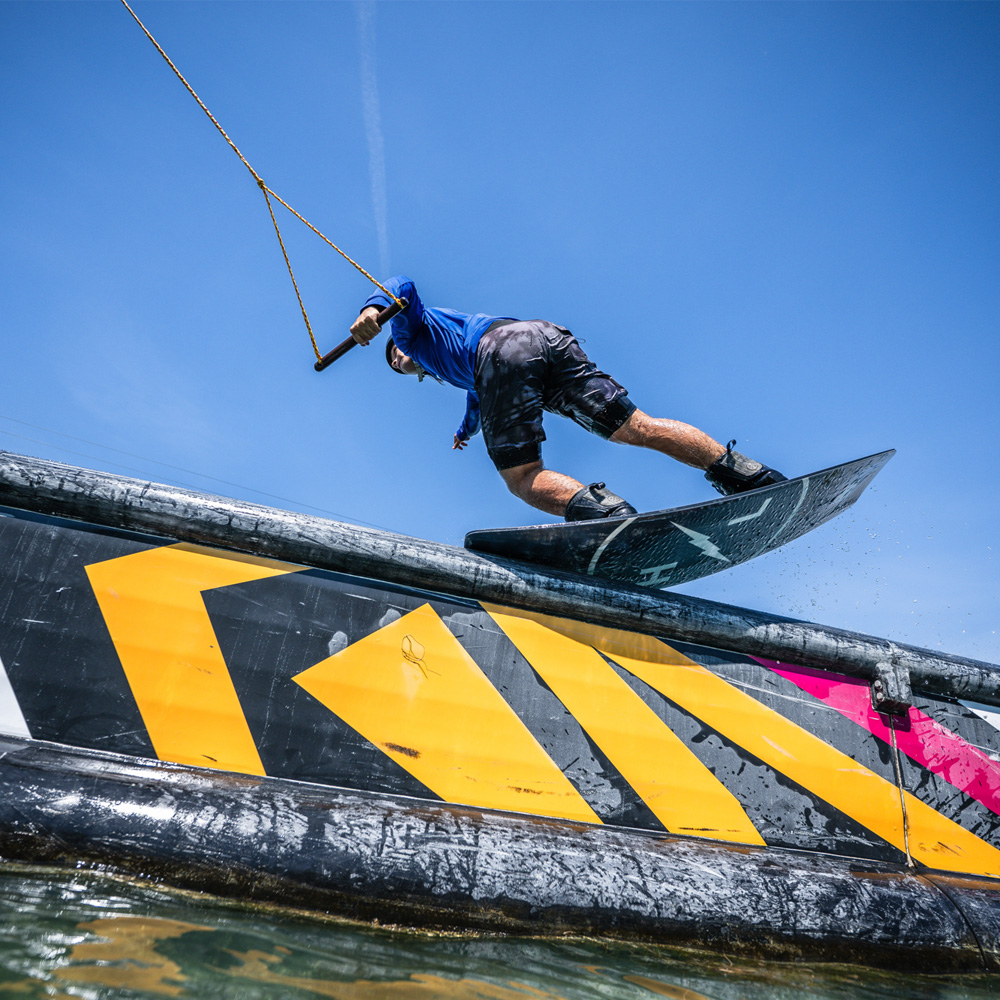 Hyperlite Impulse wakeboard 151 cm 3