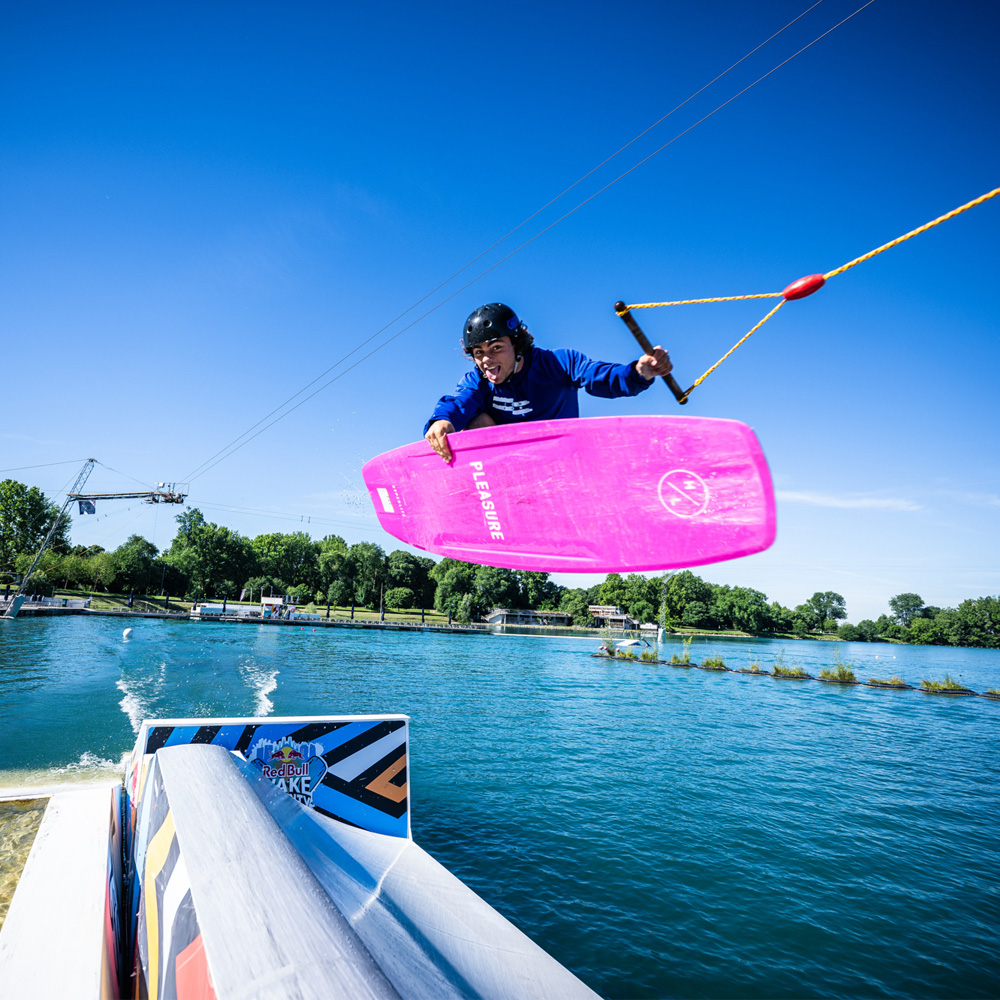Hyperlite Pleasure wakeboard 156 cm 2
