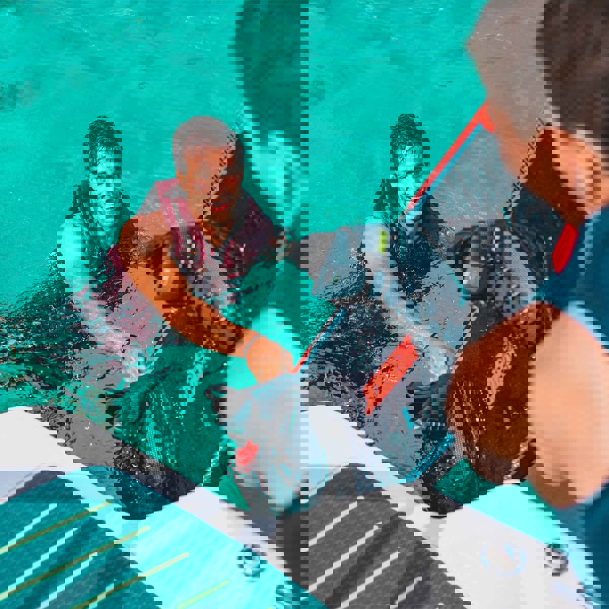 Jobe ensemble Logo wakeboard 138 cm et chausses Maze 9