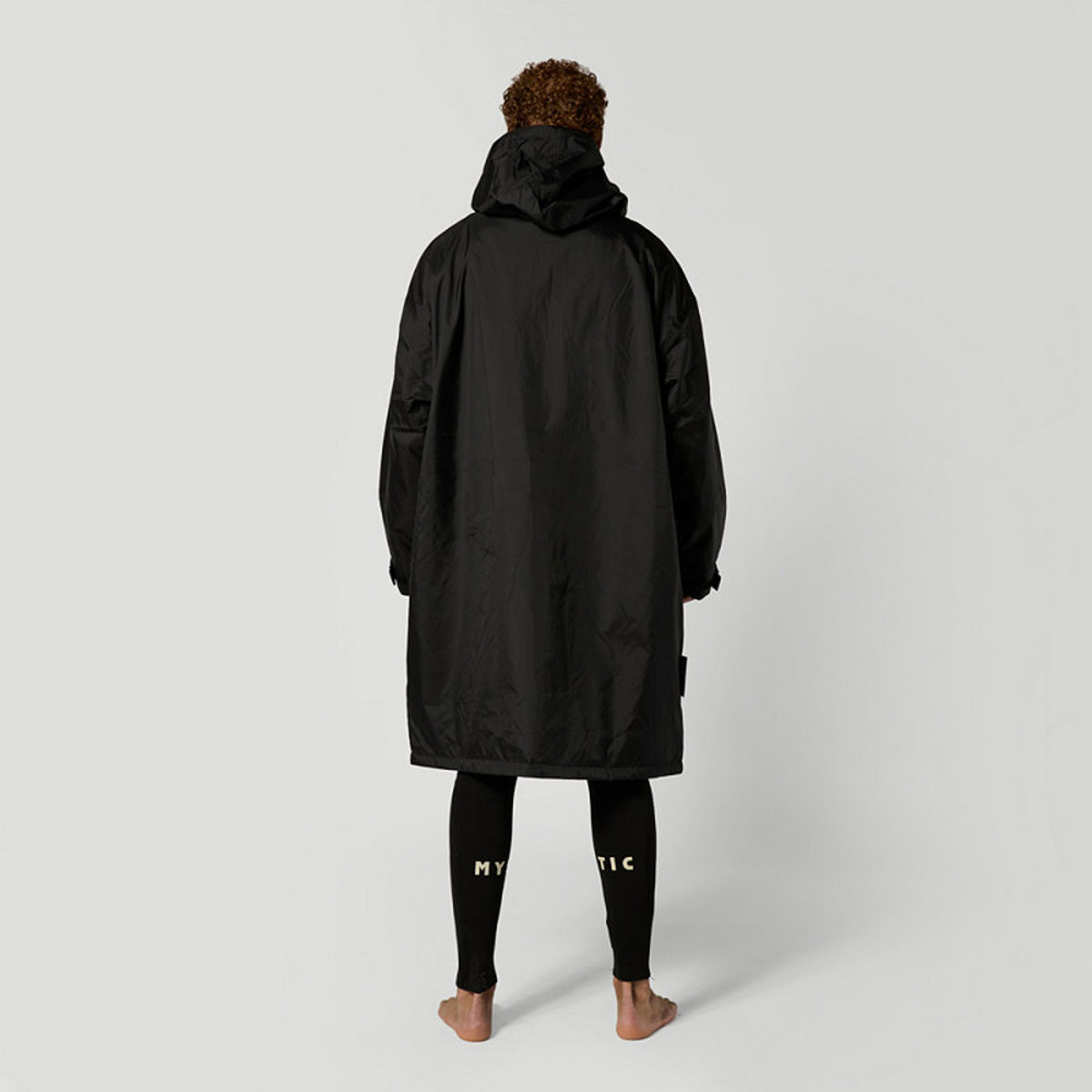 Mystic Explore poncho noir 13