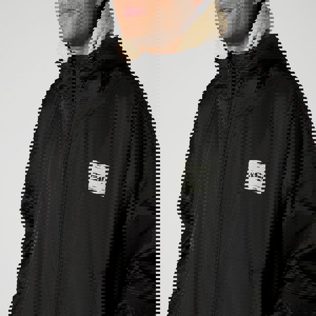 Mystic Explore poncho noir 14