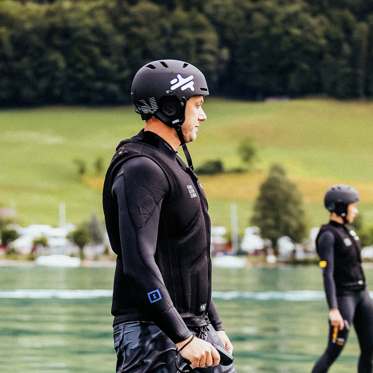 Aerofoils Audi ION casque de sport nautique Slash AMP 6