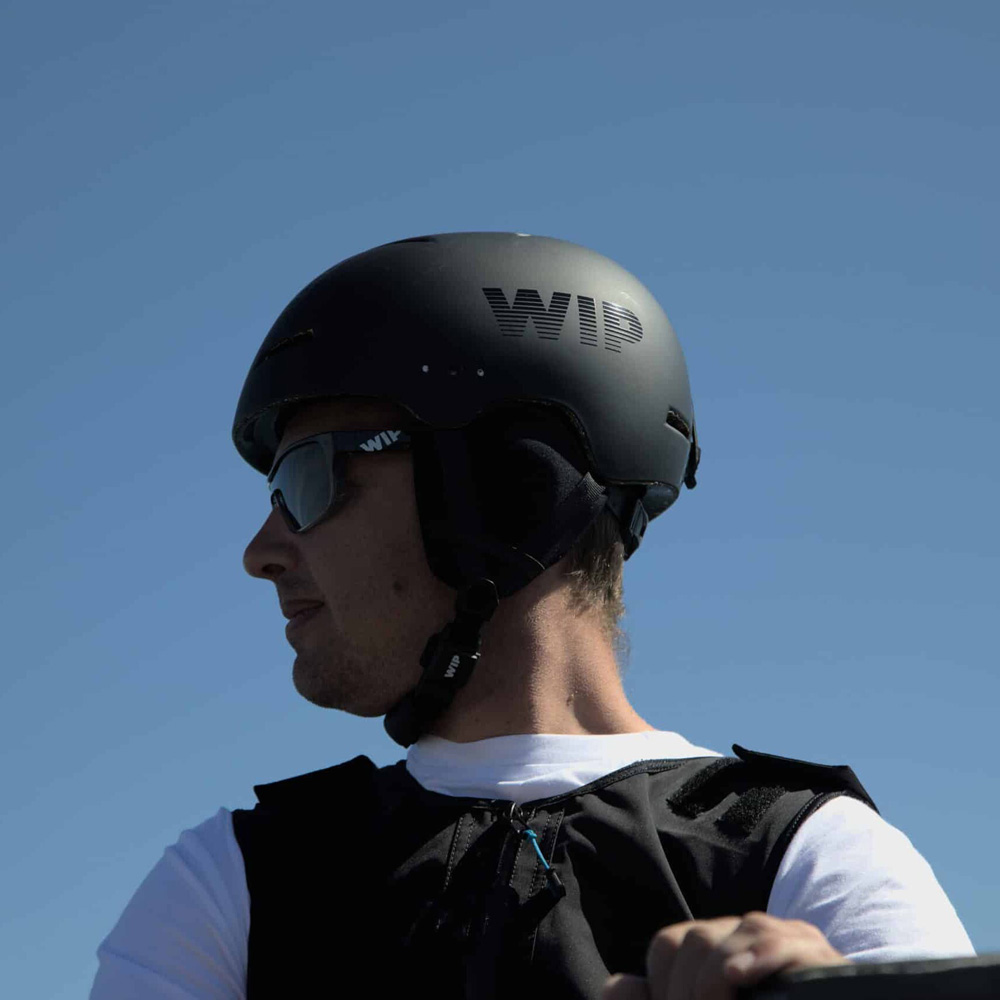 WIP X-over casque de sport nautique noir 3