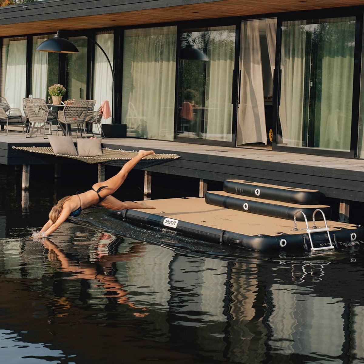 SeaRaft Airstep transom bumper medium teak deck noir 9