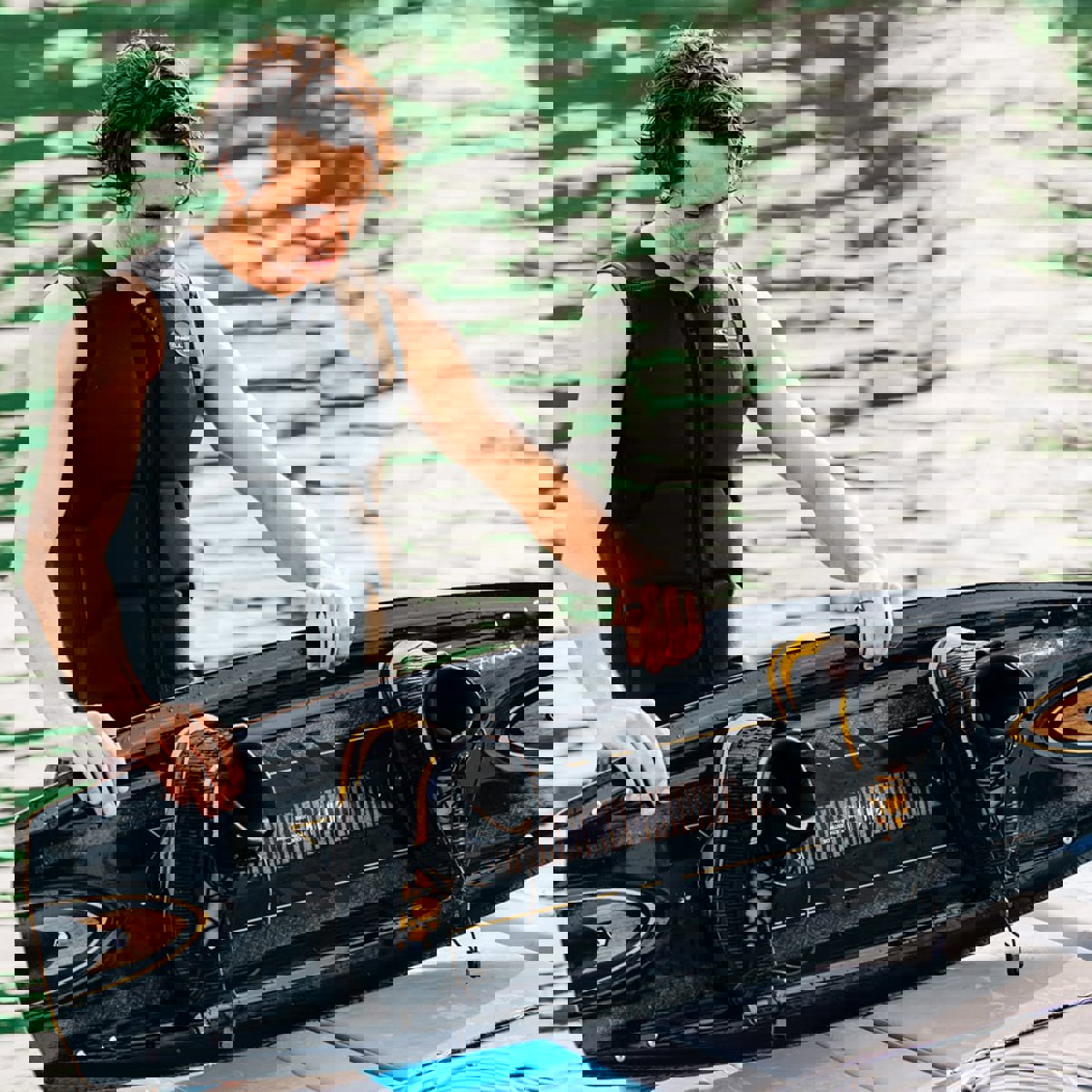 Liquid Force Ensemble de planche de wakeboard Ethos 145 cm avec fixations Vertex 6x 20