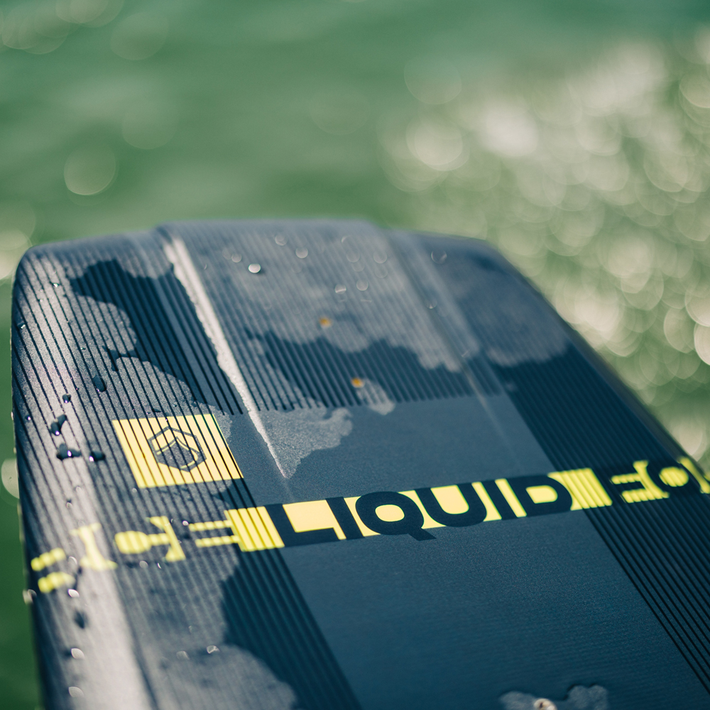 Liquid Force RDX ensemble wakeboard 142 cm avec fixations Transit 13