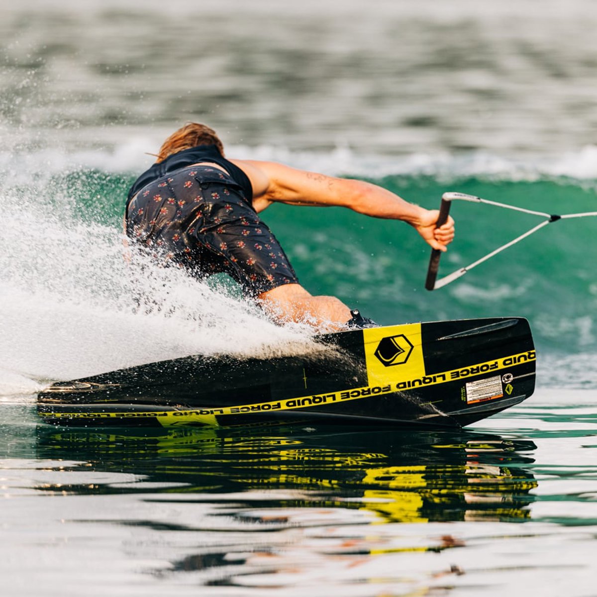 Liquid Force Ensemble de wakeboard Liquid Force RDX 146 cm avec fixations Transit 19