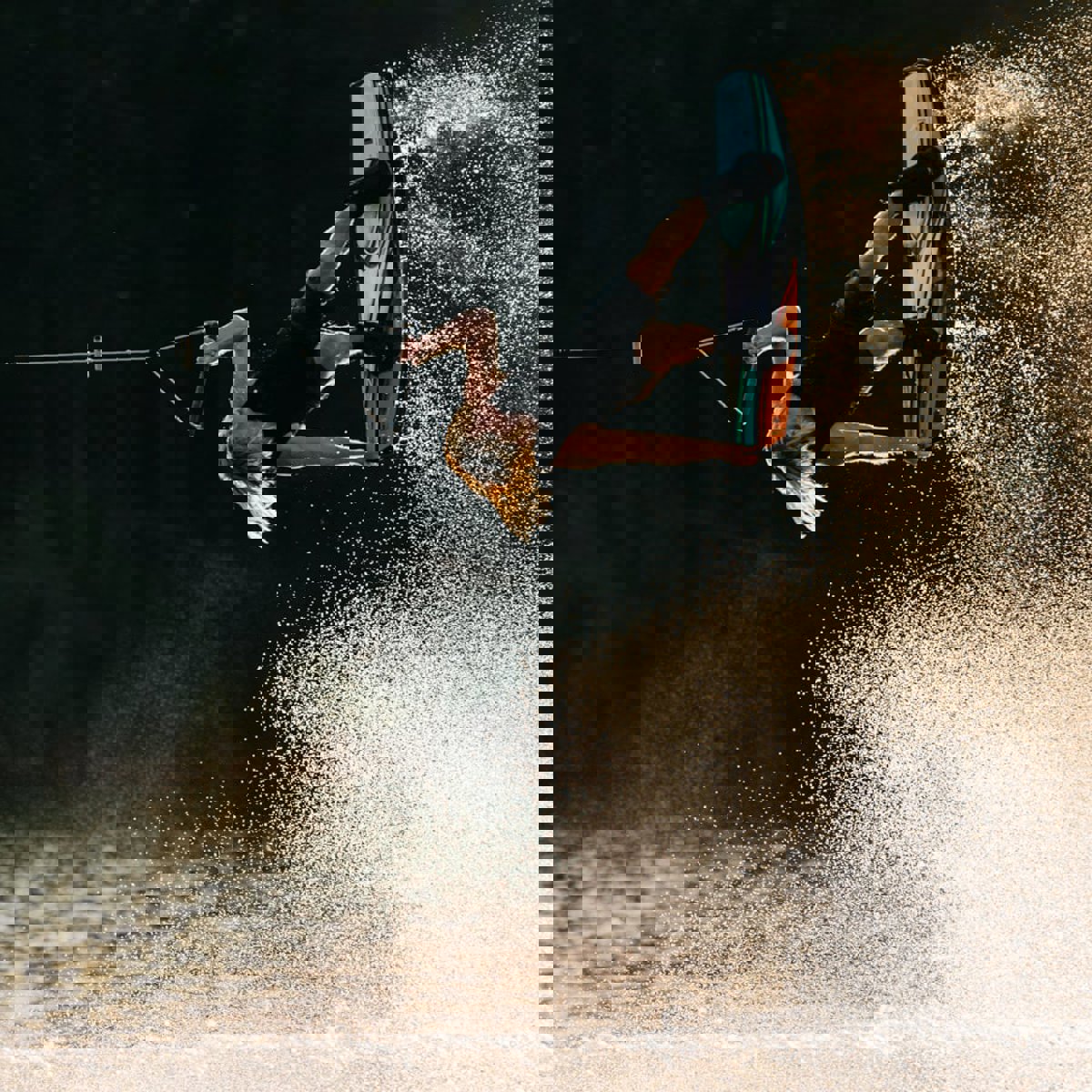 Liquid Force Ensemble de wakeboard Liquid Force Trip 130 cm avec fixations Index 18