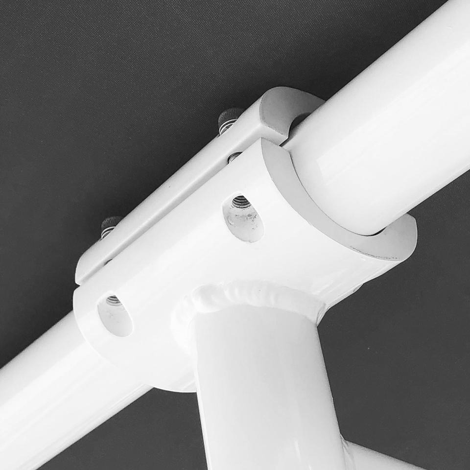 Fishmaster Original T-Top blanc avec toile noire 12