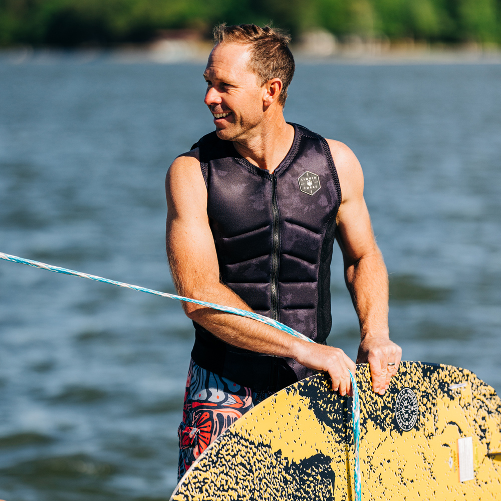 Liquid Force Ghost comp ce impact shield homme noir 9