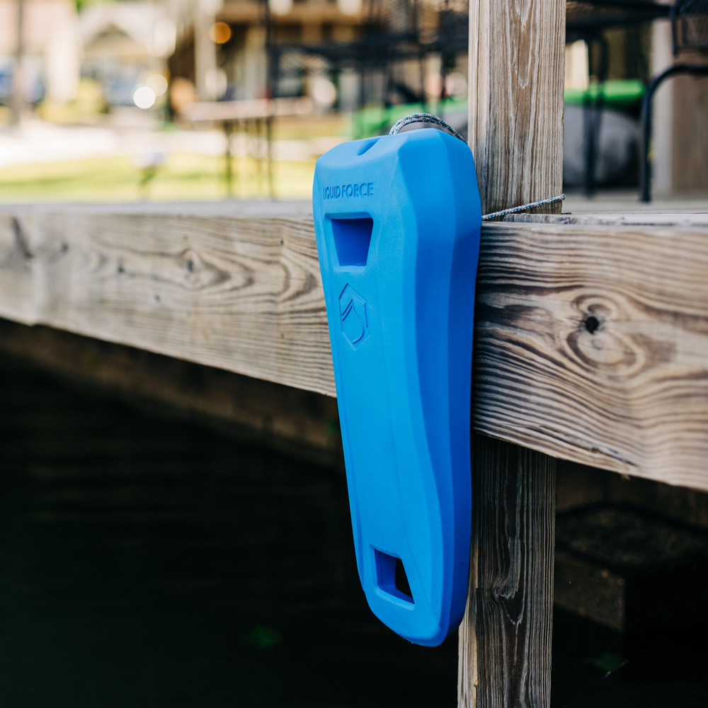 Liquid Force boat fender bleu 6