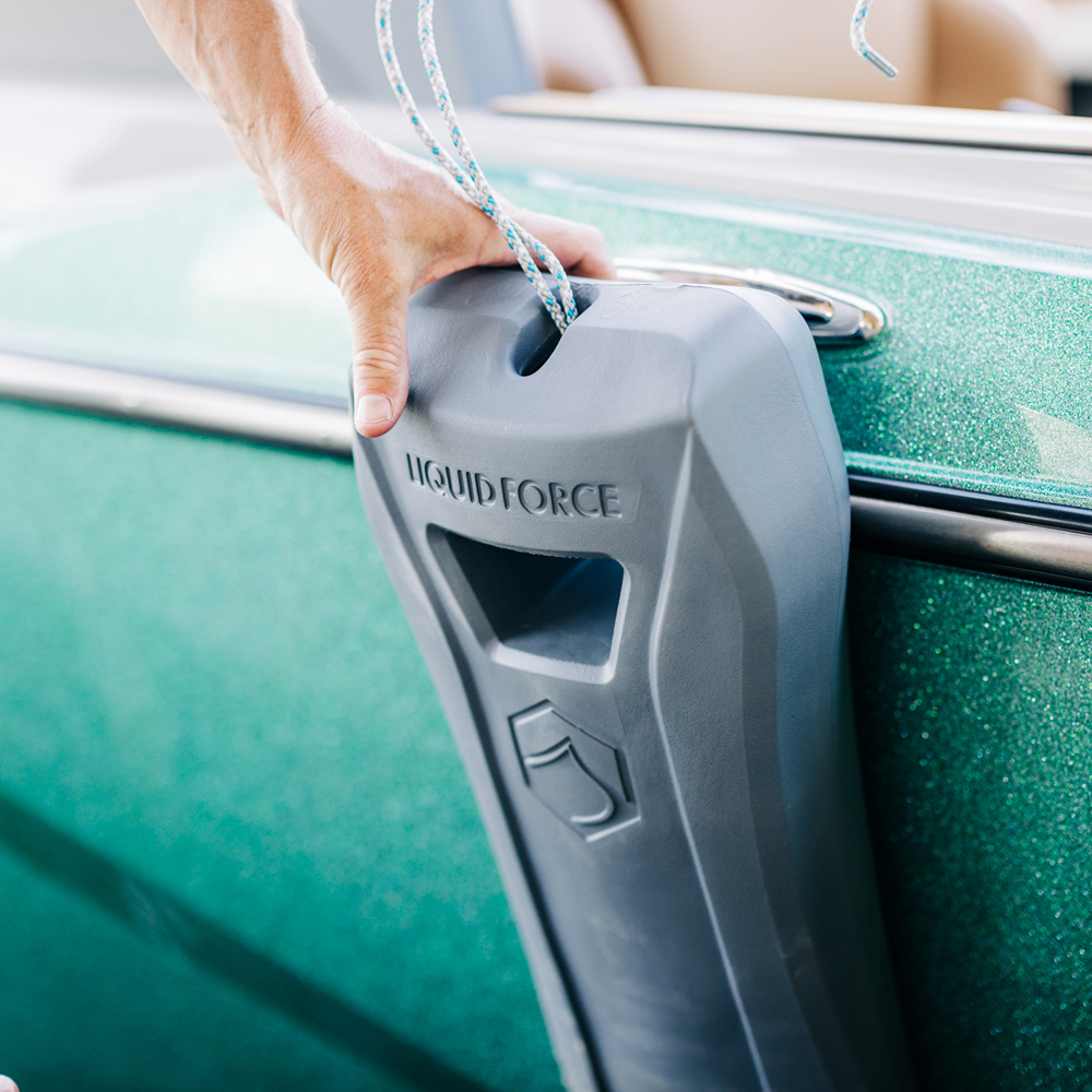Liquid Force boat fender gris foncé 14