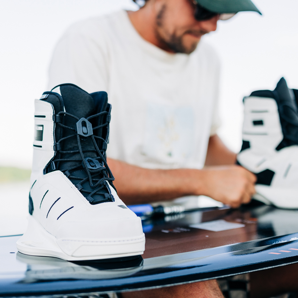 Liquid Force Aero 6X chausses de wakeboard blanches 11