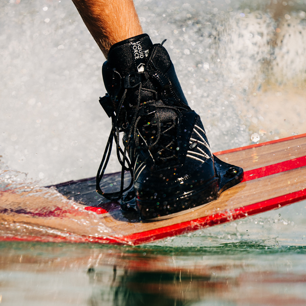 Liquid Force Tao 6x chausses de wakeboard 2