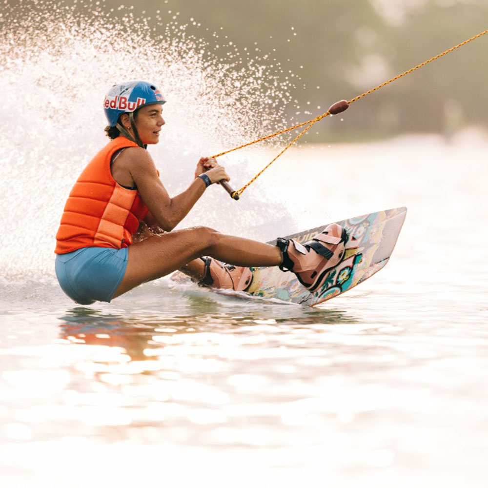 Liquid Force Holiday wakeboard 142 cm 4