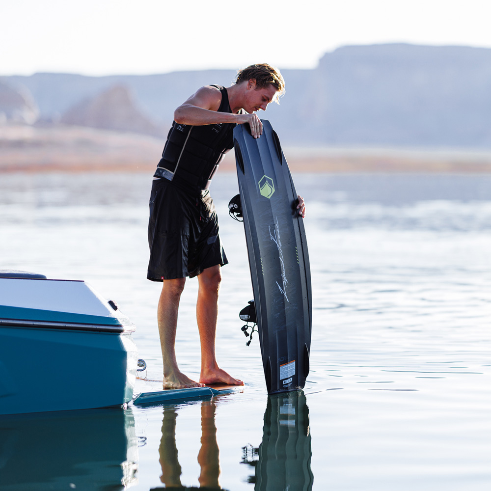 Liquid Force Unity Aero wakeboard 139 cm 6