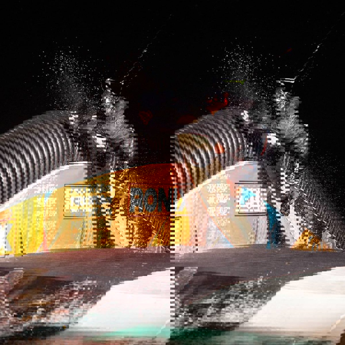 Ronix Diplomat 143 cm pacchetto da wakeboard con attacchi Diplomat 17